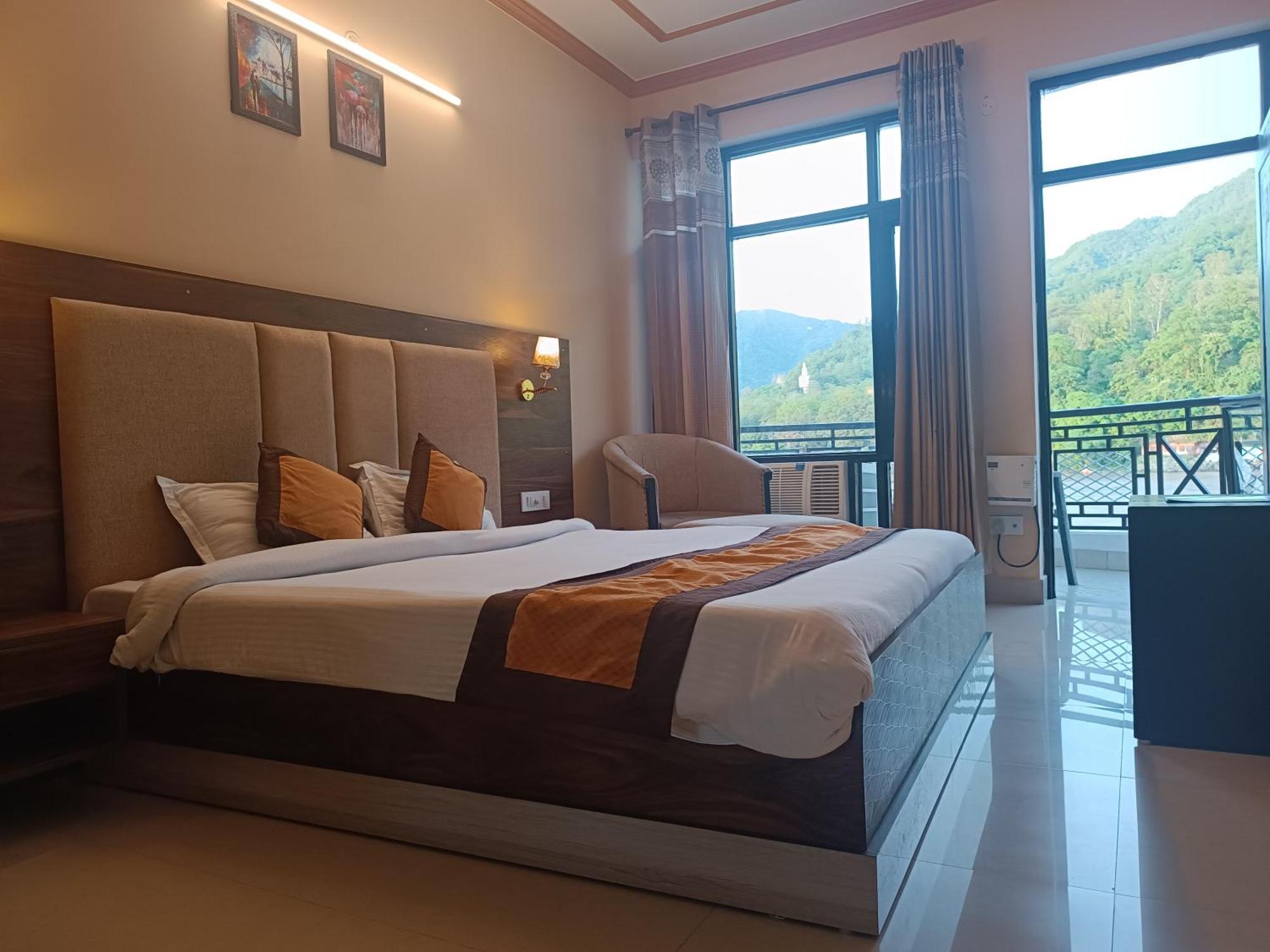 Hotel Prasanna Inn Rishikesh Exterior photo