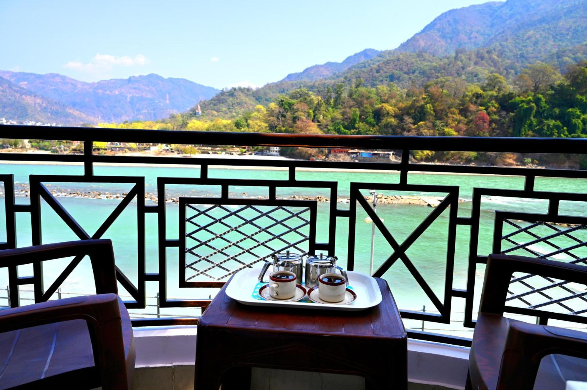 Hotel Prasanna Inn Rishikesh Exterior photo